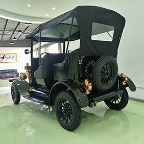 Carro antigo personalizado para parque de divers&otilde;es